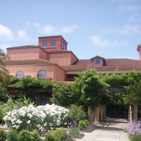 Doubletree By Hilton Sonoma Wine Country Hotel Rohnert Park Exterior photo