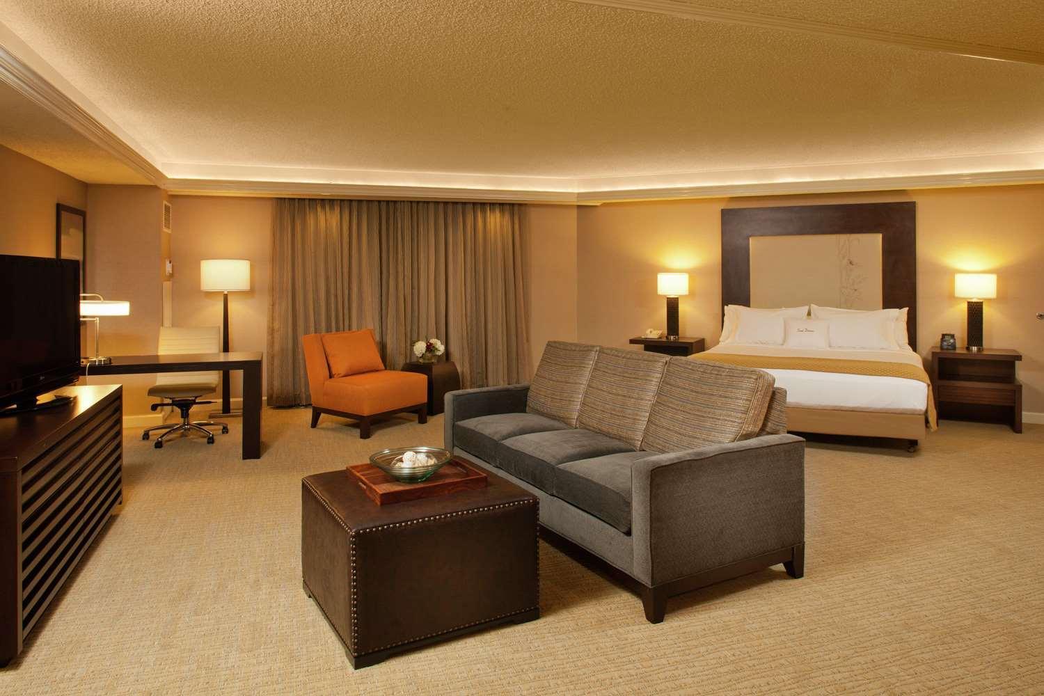 Doubletree By Hilton Sonoma Wine Country Hotel Rohnert Park Exterior photo
