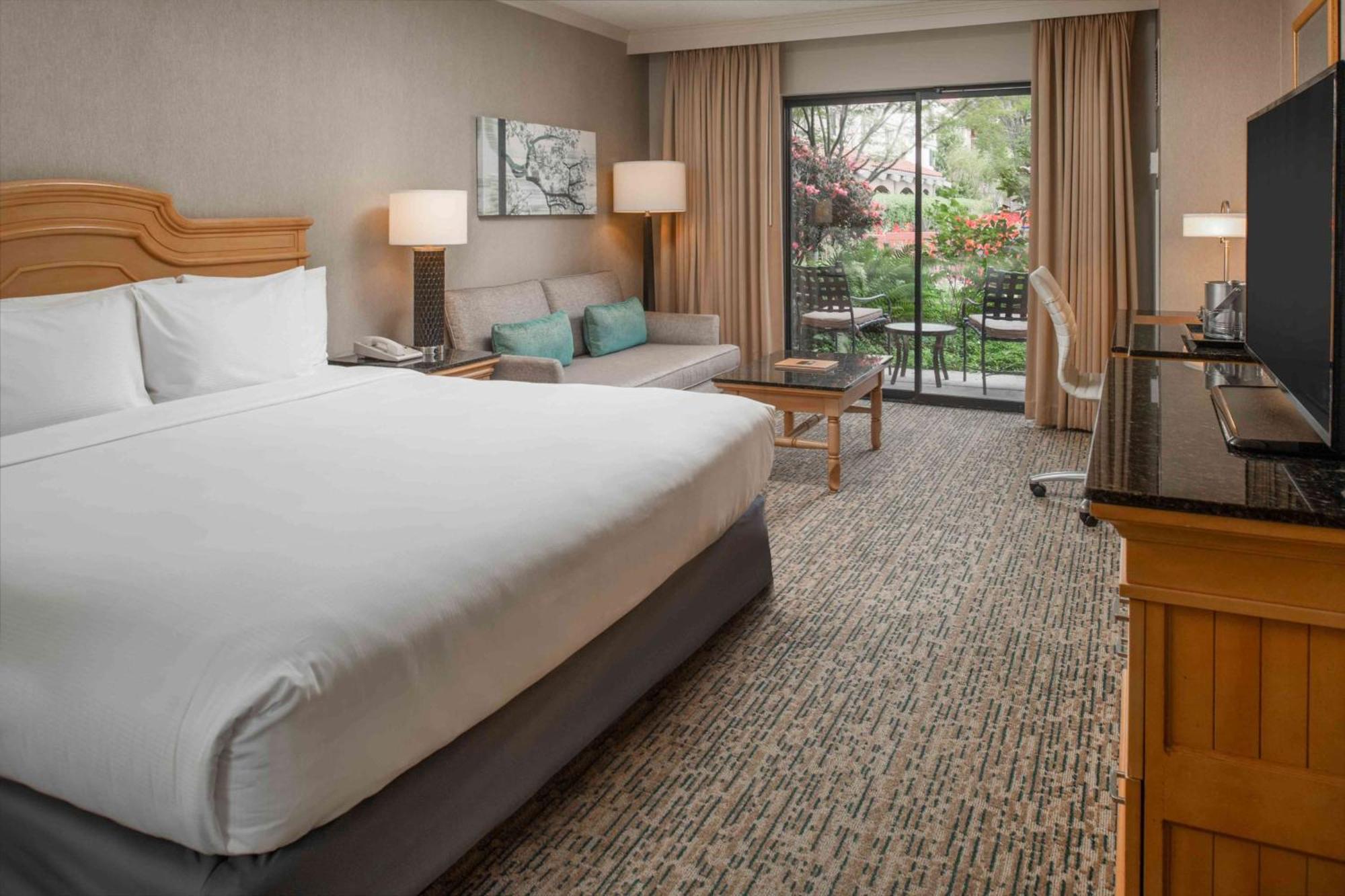 Doubletree By Hilton Sonoma Wine Country Hotel Rohnert Park Exterior photo