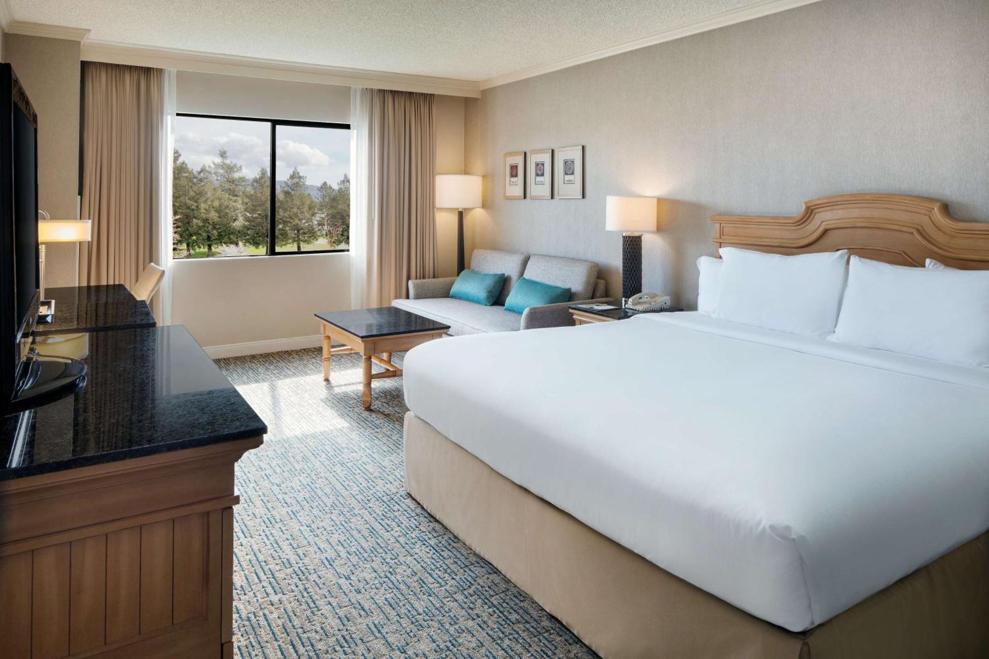Doubletree By Hilton Sonoma Wine Country Hotel Rohnert Park Exterior photo